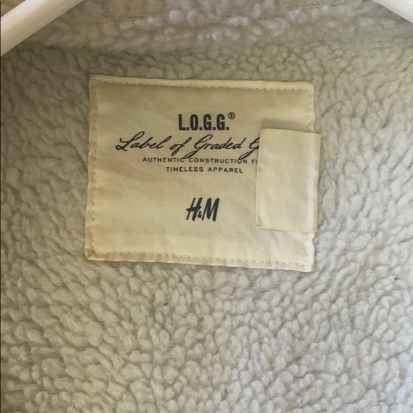 H&M jacket - Picture 2 of 3